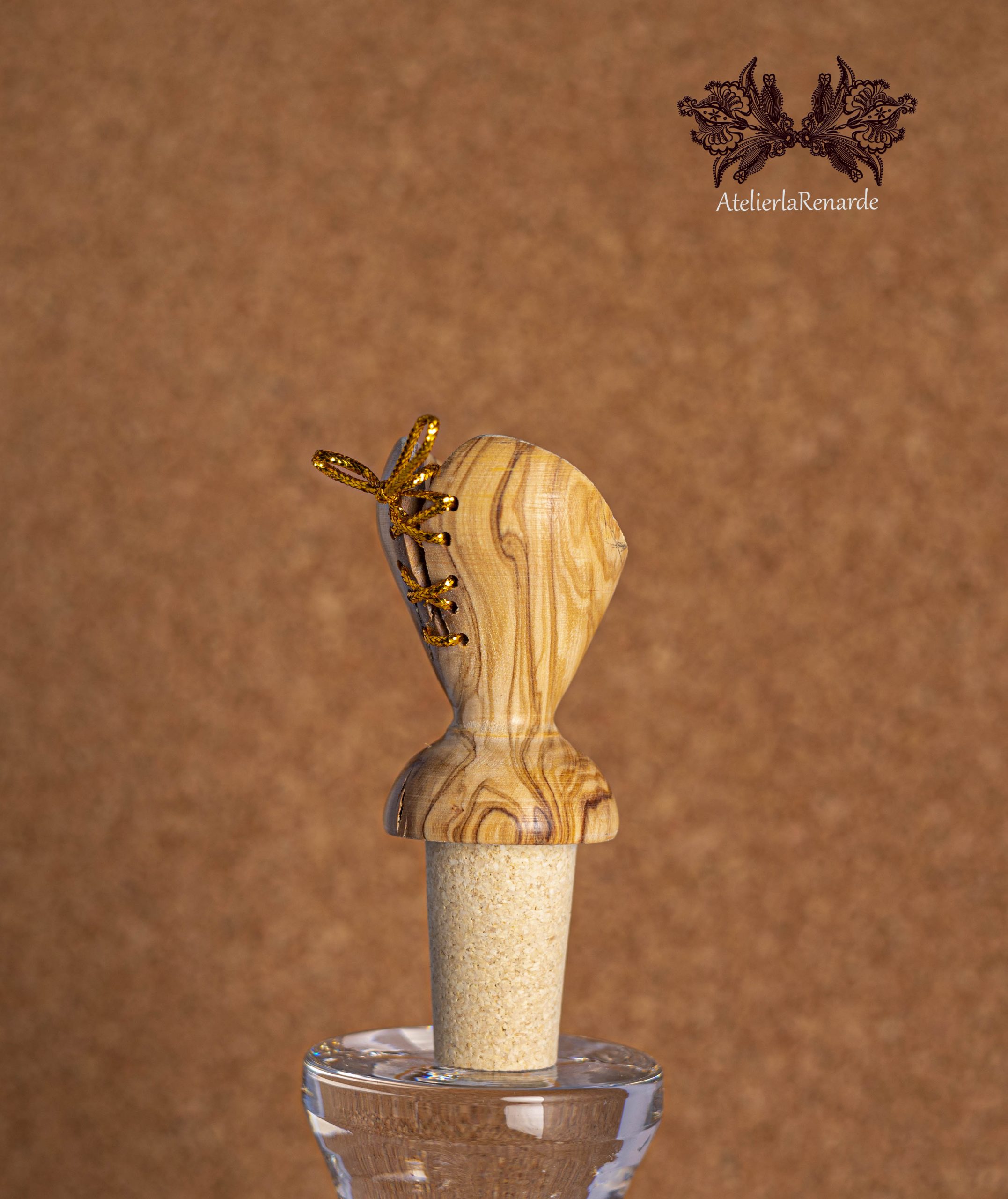 corset-guêpière bouchon corset en bois d'olivier