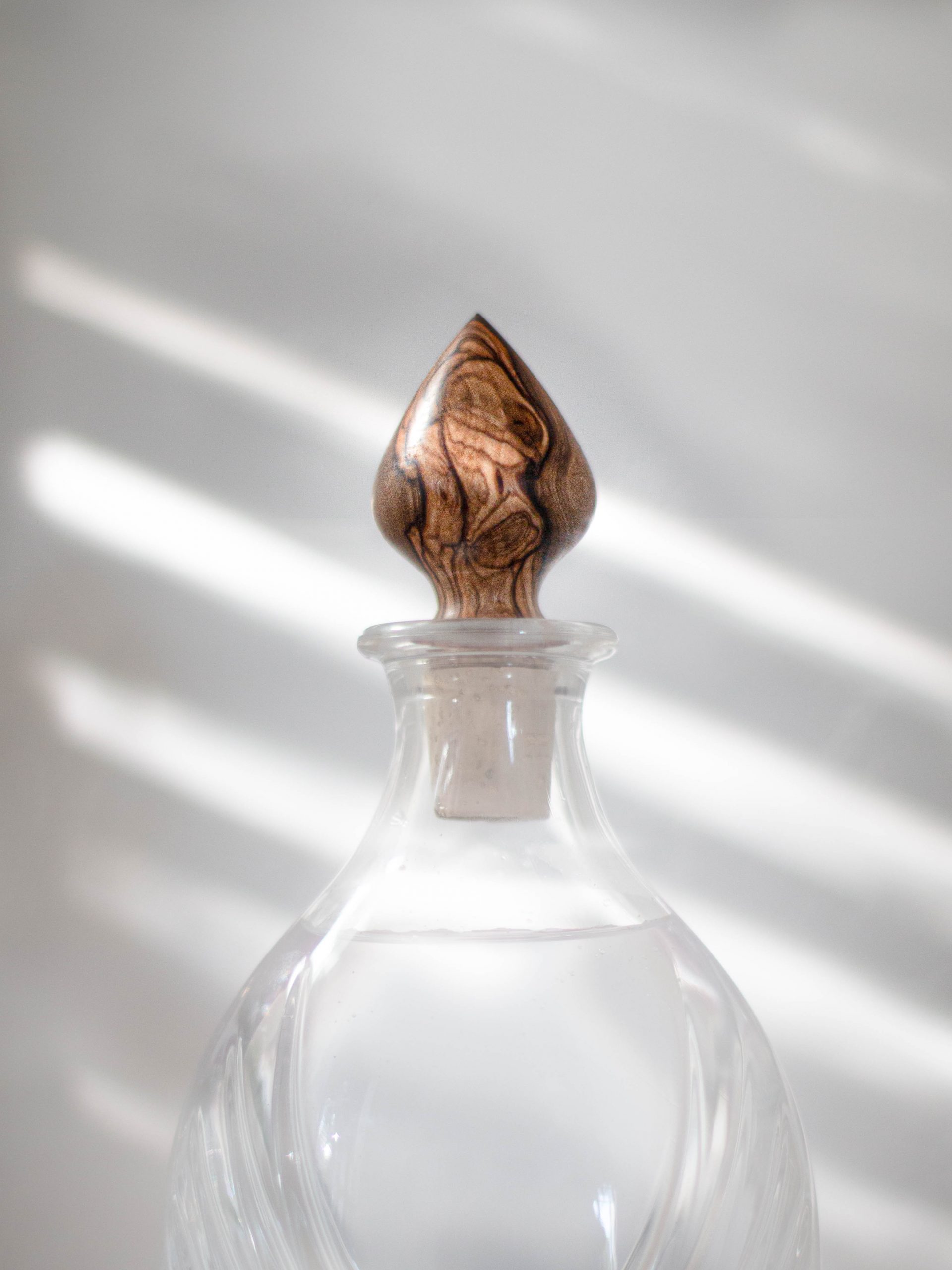 atelierlarenarde-galerie-bouchon Bouchon de bouteille en bois d'Olivier